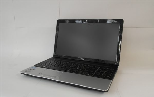 Acer Travelmate 15.6" Notebook (MIET.NB.003)